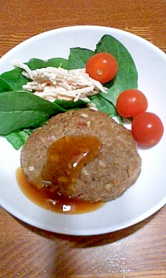 椎茸いり 和風ハンバーグの写真