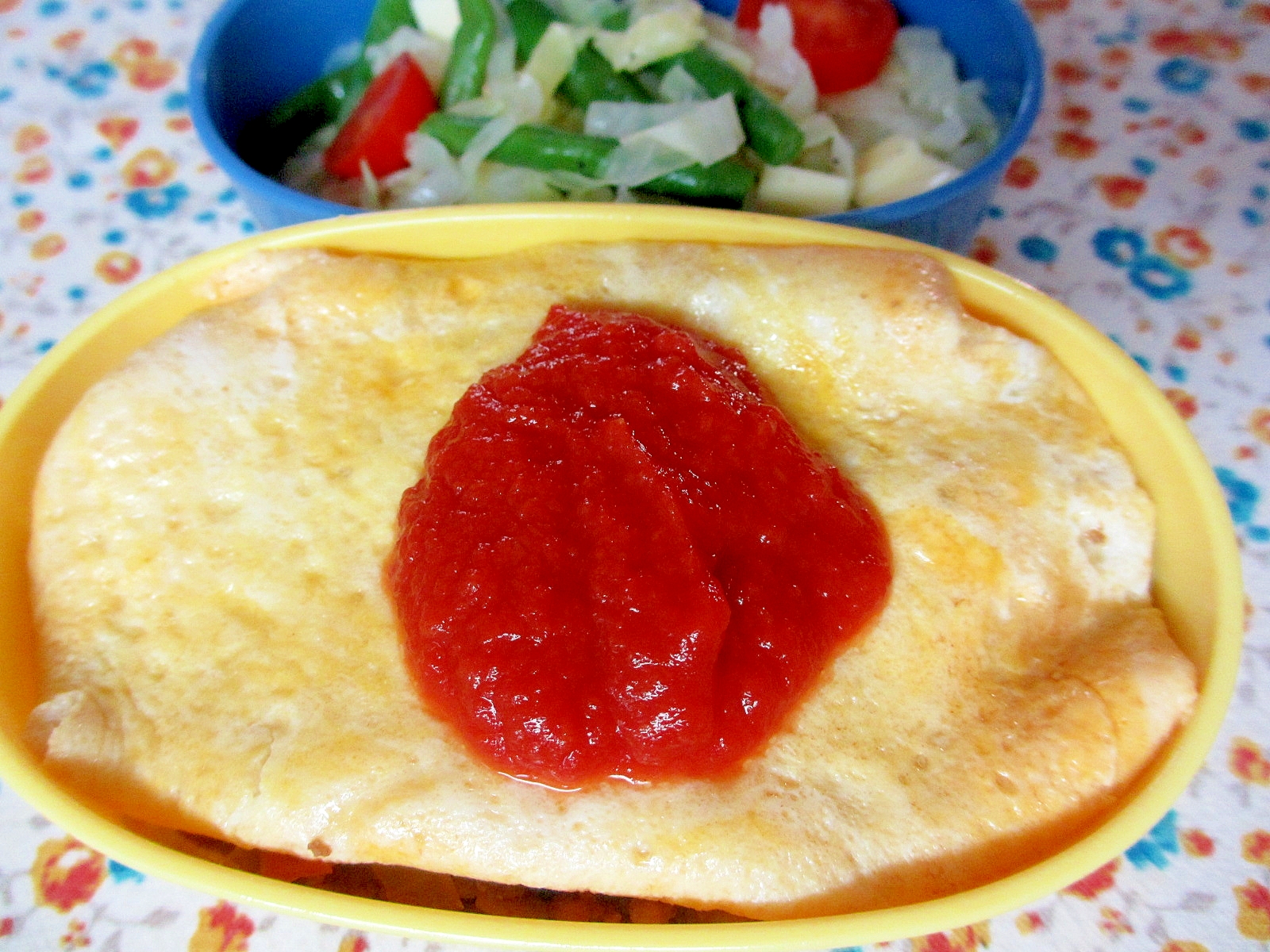 ひき肉たっぷりオムライスの写真