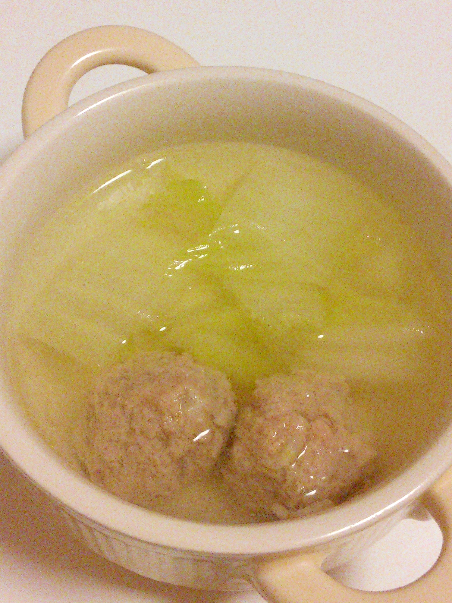 旨味引き立つ♪白菜と合い挽き肉団子のスープの写真