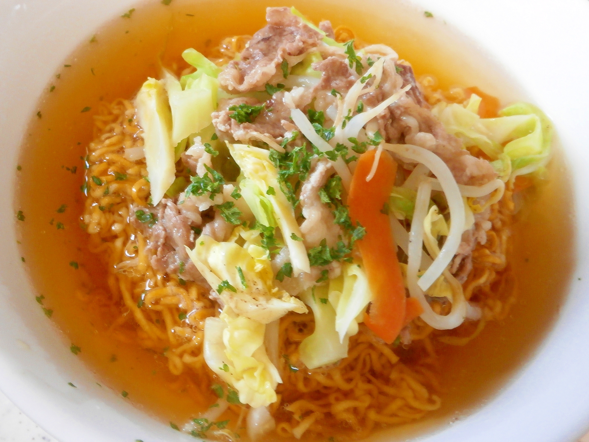 牛肉野菜ラーメンの写真