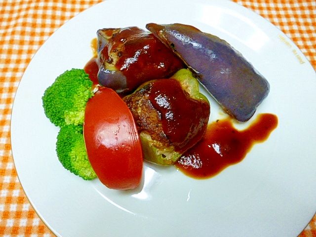 肉詰めピーマンの写真