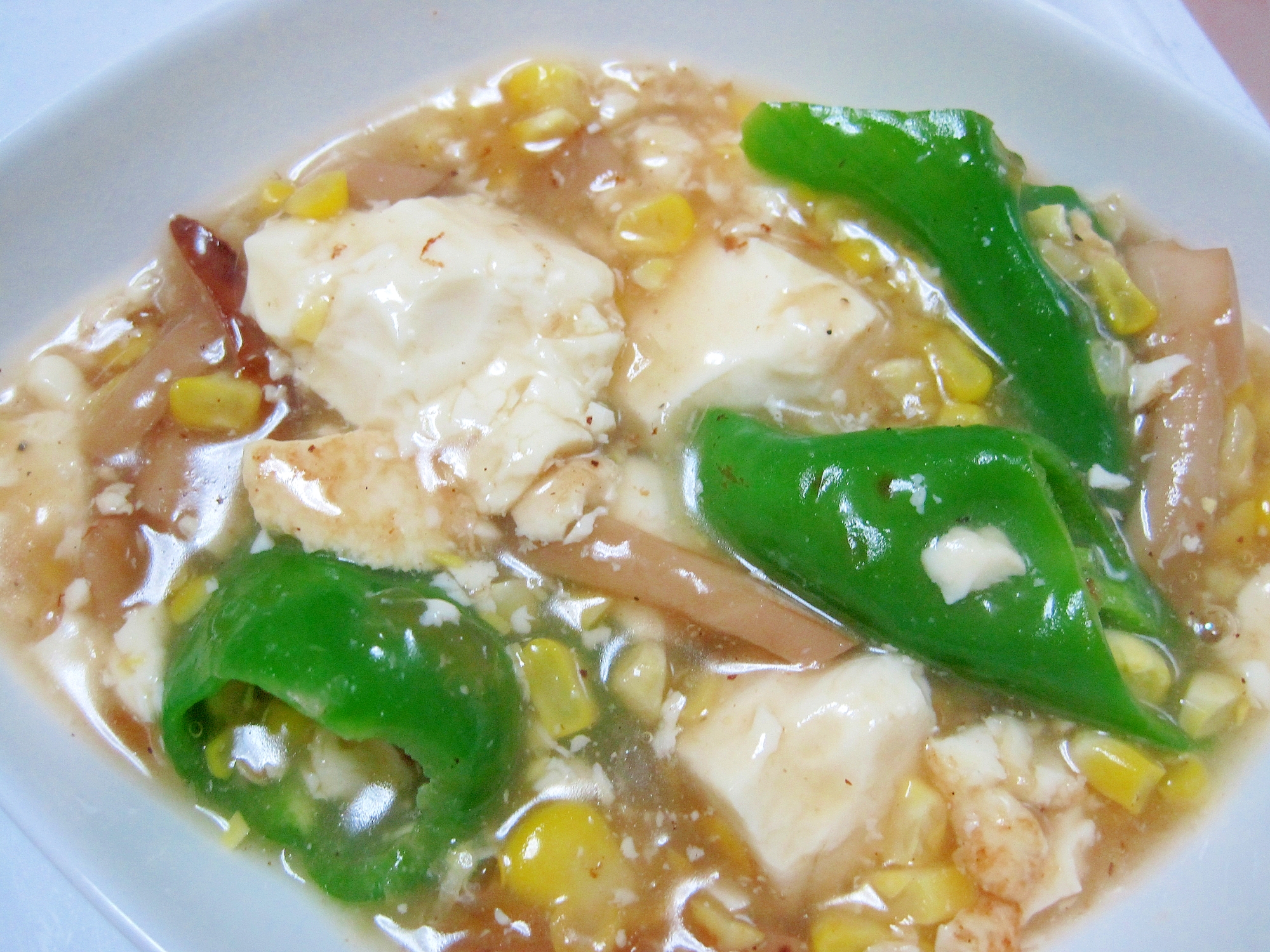豆腐とトウモロコシのあんかけの写真