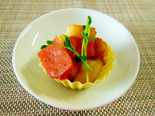 おべんとうに！じゃがいもと人参のしょう油煮♪の写真