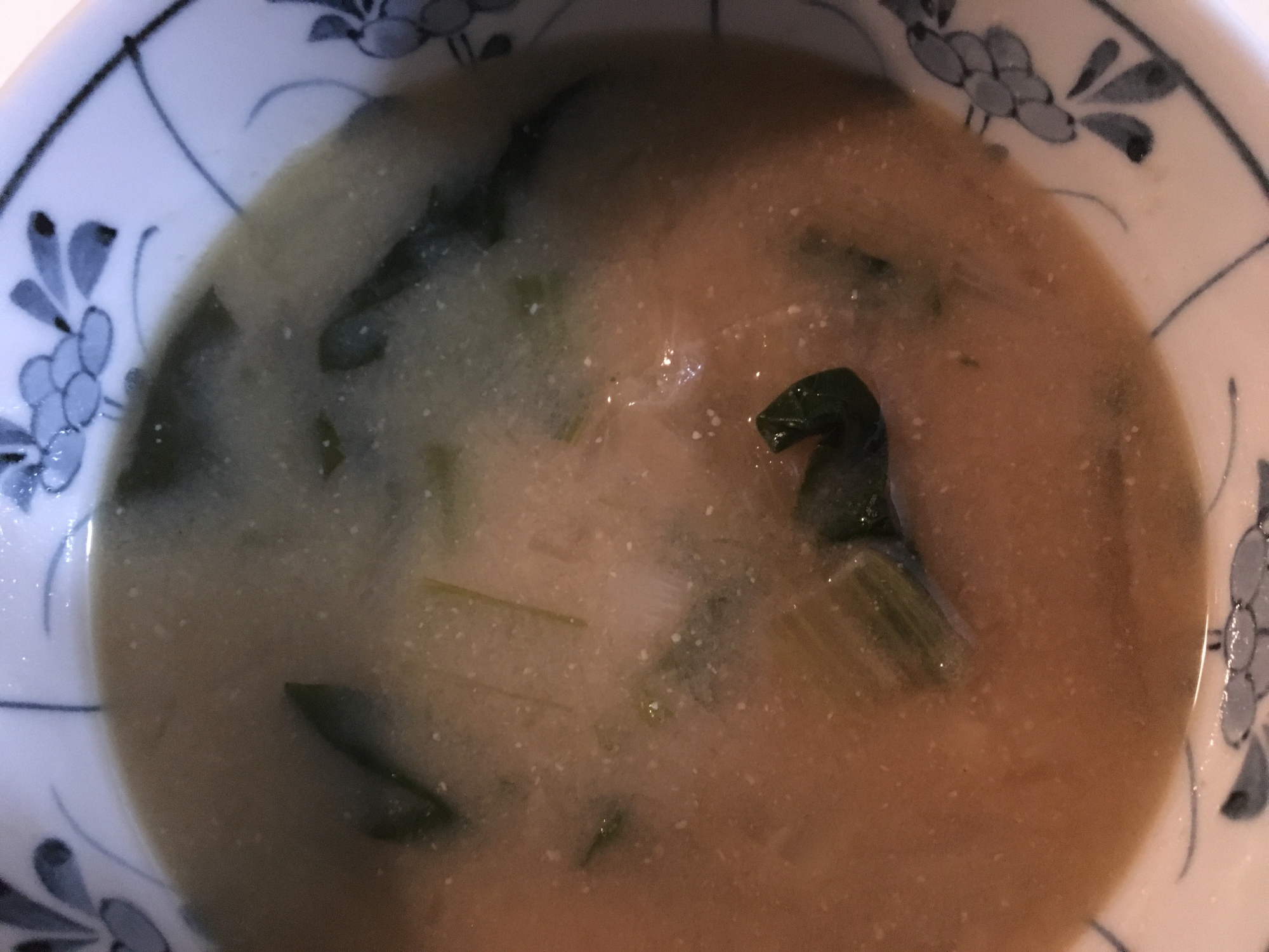 小松菜と新玉ねぎの味噌汁 お手軽レシピで作る Jaグループ
