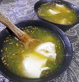 豆腐ブロッコリー茎のとろみ汁の写真