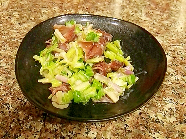 シャキシャキ水菜とホタルイカのヨーグルト和えの写真