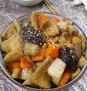 じゃこ天根菜椎茸煮の写真