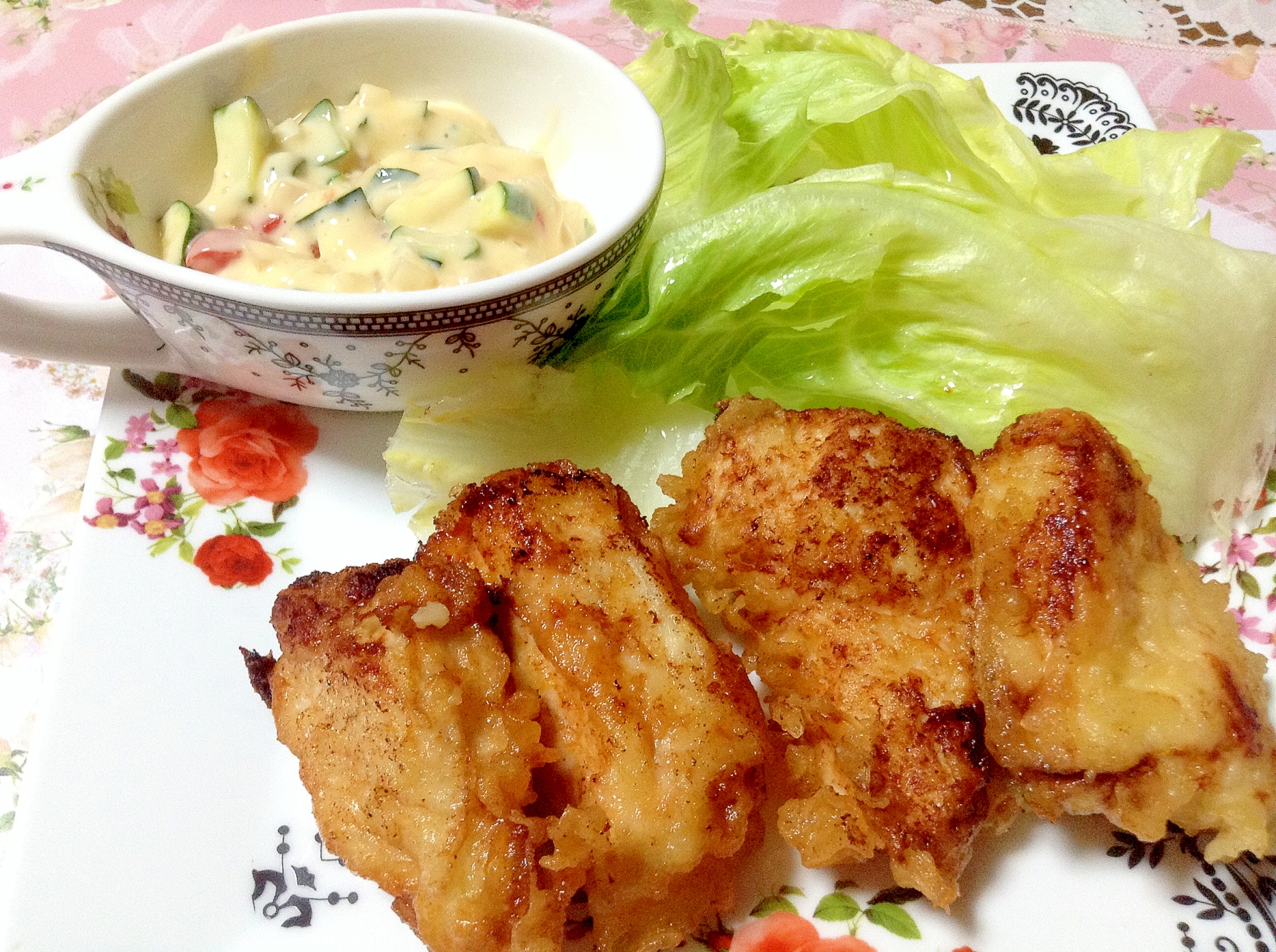 鶏天ぷら♡野菜タルタルソース添えの写真