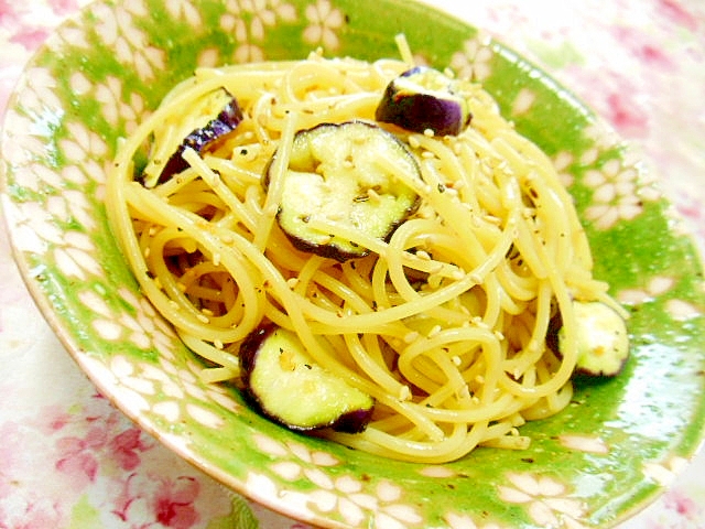 ❤茄子のにんにく・シーズニングパスタ❤の写真
