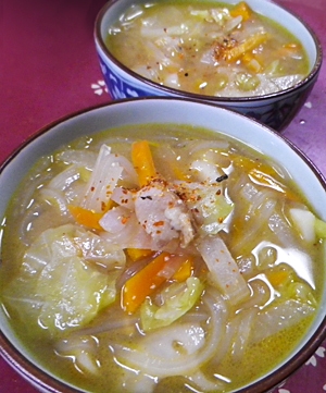 豚マロニー根菜汁の写真