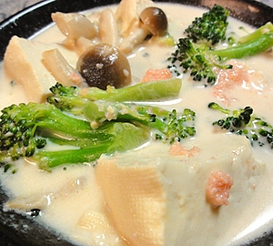 豆腐野菜のタラコミルク煮の写真