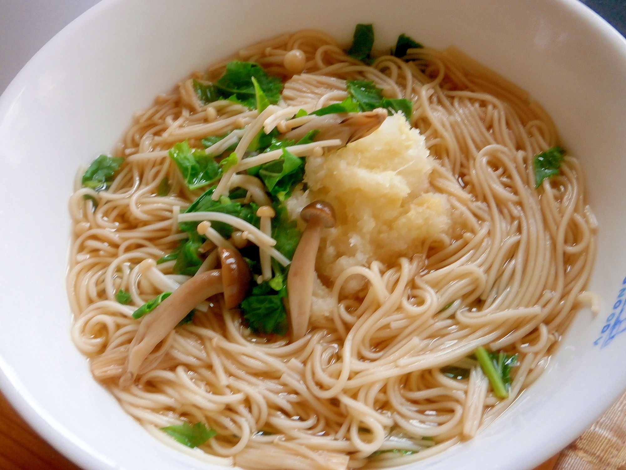 キノコのみぞれにゅうめんの写真