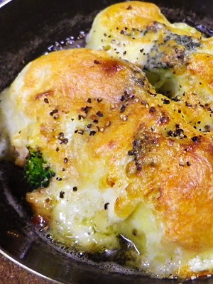 グリルパンで、ジャガブロッコリーたらこチーズ焼きの写真