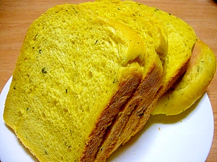 カボチャの皮食パンの写真