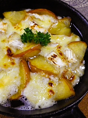グリルパンで、ココナッツオイル焼きリンゴカマンの写真