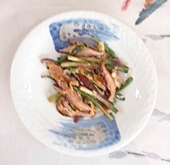 ヒトビロと椎茸の卵とじの写真