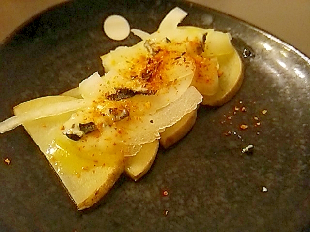 皮ごと！じゃがいもの塩昆布ヨーグルト添えの写真