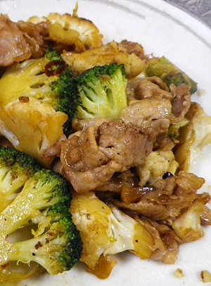 花野菜の豚肉生姜炒めの写真