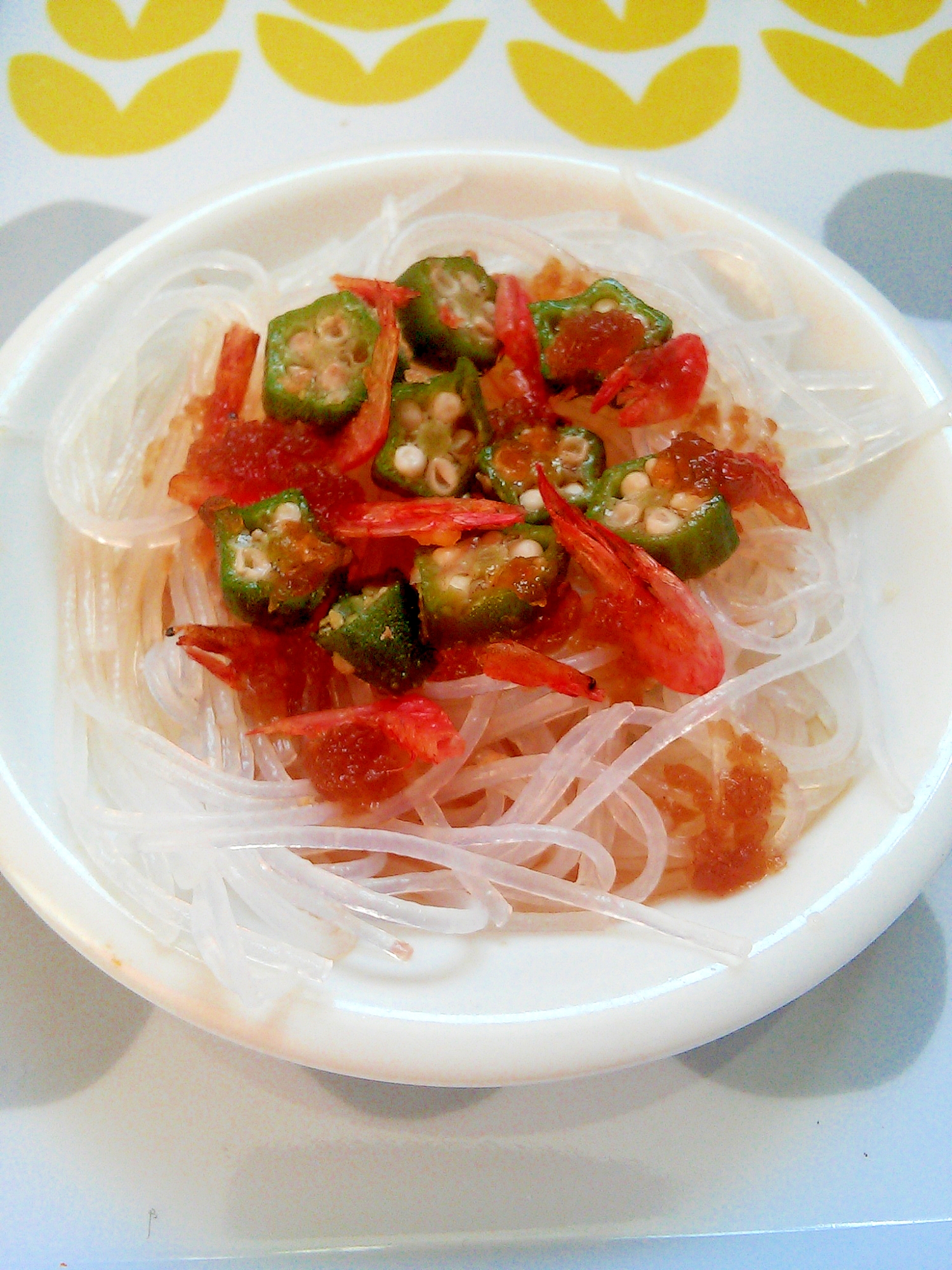 ヘルシーレシピ♪干し小エビとオクラの春雨サラダの写真