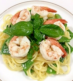 さやいんげんと海老の冷製パスタの写真
