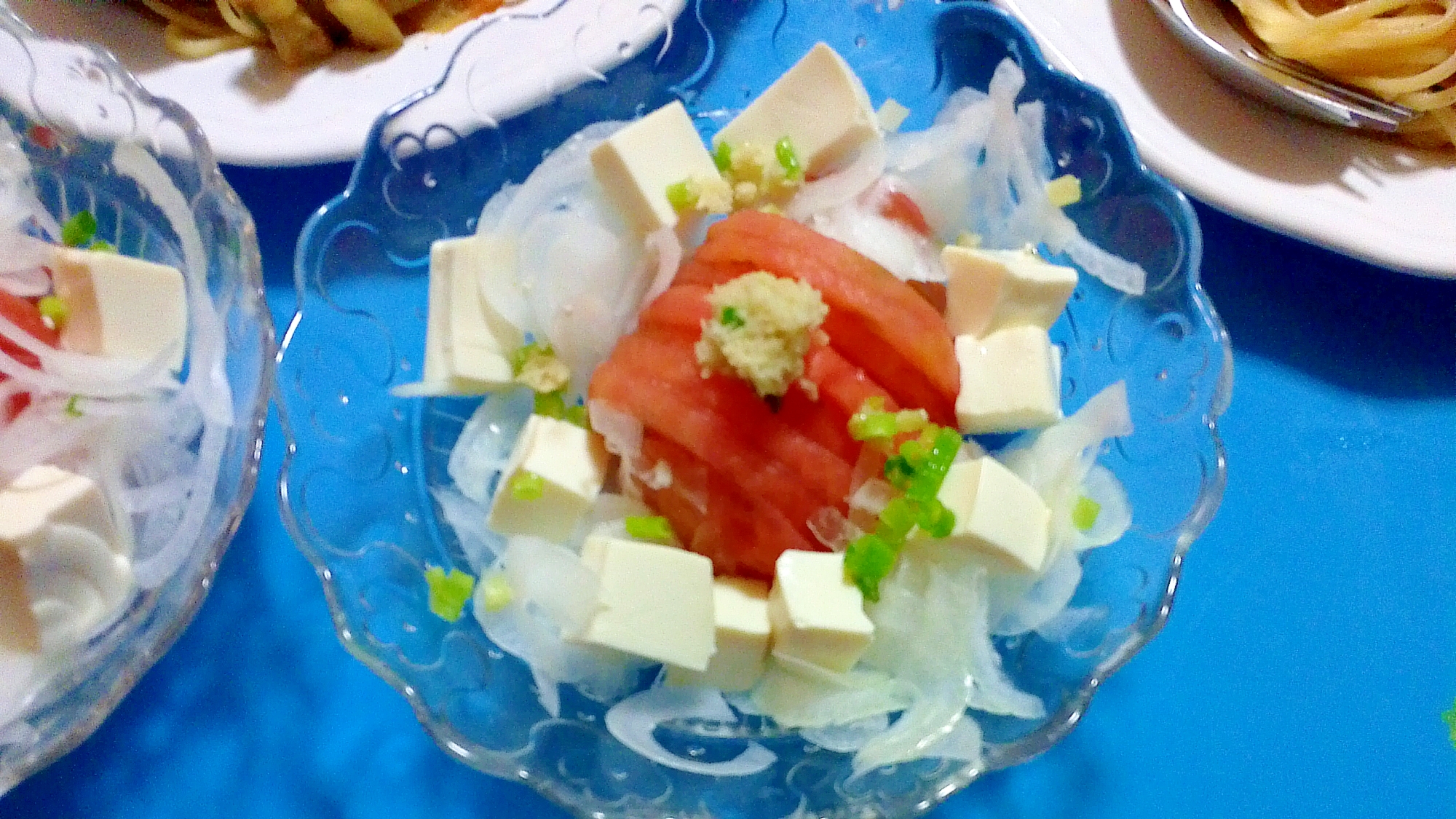豆腐とトマトの和風サラダの写真