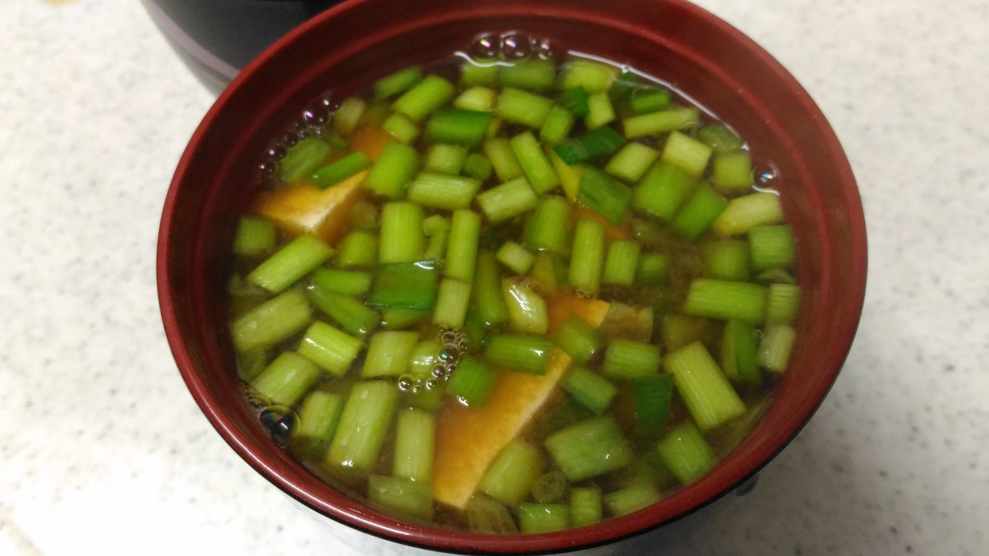ニラの根元と豆腐の味噌汁 お手軽レシピで作る Jaグループ