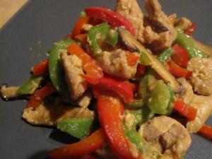 鶏肉の青椒肉絲風♪の写真