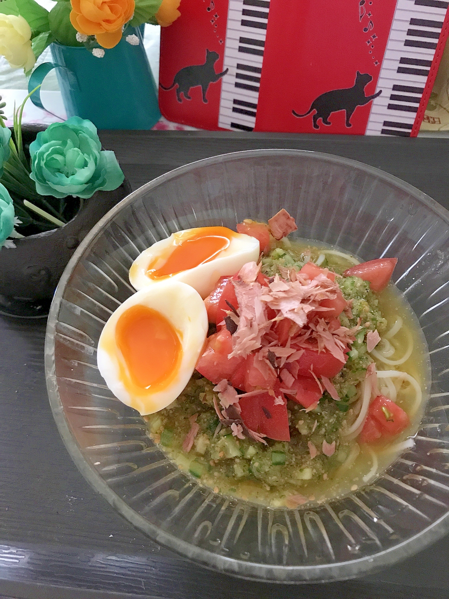 胡瓜の冷汁風ぶっかけうどんの写真