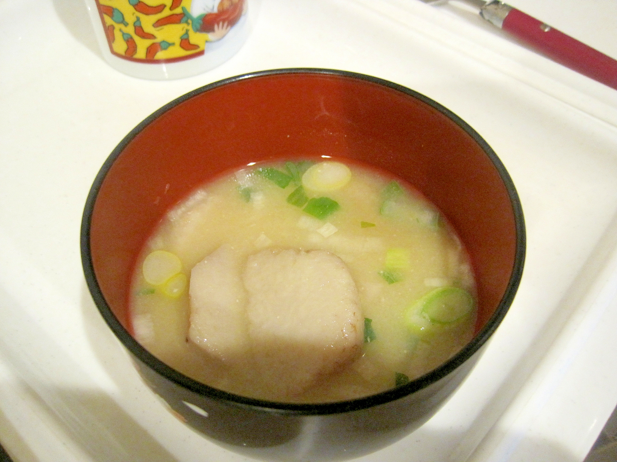 里芋の白味噌汁の写真