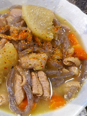 寒い日の麺つゆモツ煮の写真