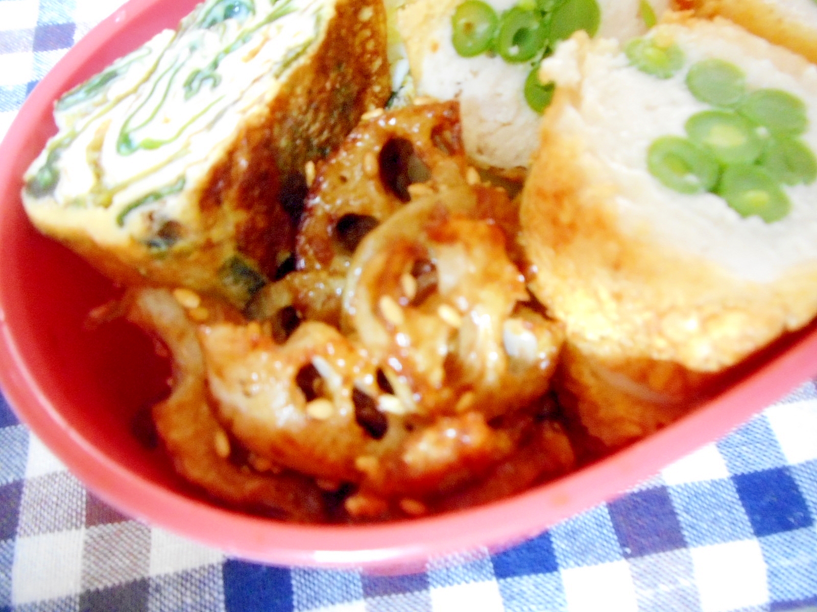 揚げレンコンの醤油麹和えの写真