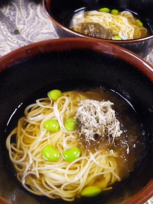 枝豆素麺の冷やしおぼろ汁の写真