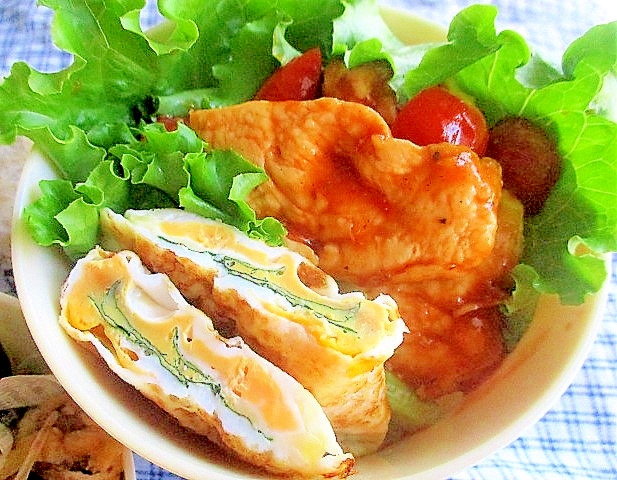 簡単！鶏むね肉のトマト入りチキンチャップの写真