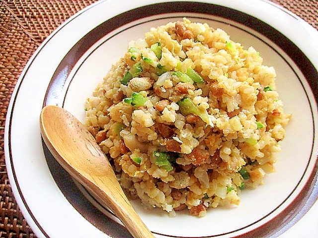 種とわたも使います！ゴーヤ納豆味噌チャーハンの写真