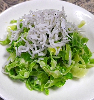 キャベツ外葉しらすのマヨ味噌あえの写真