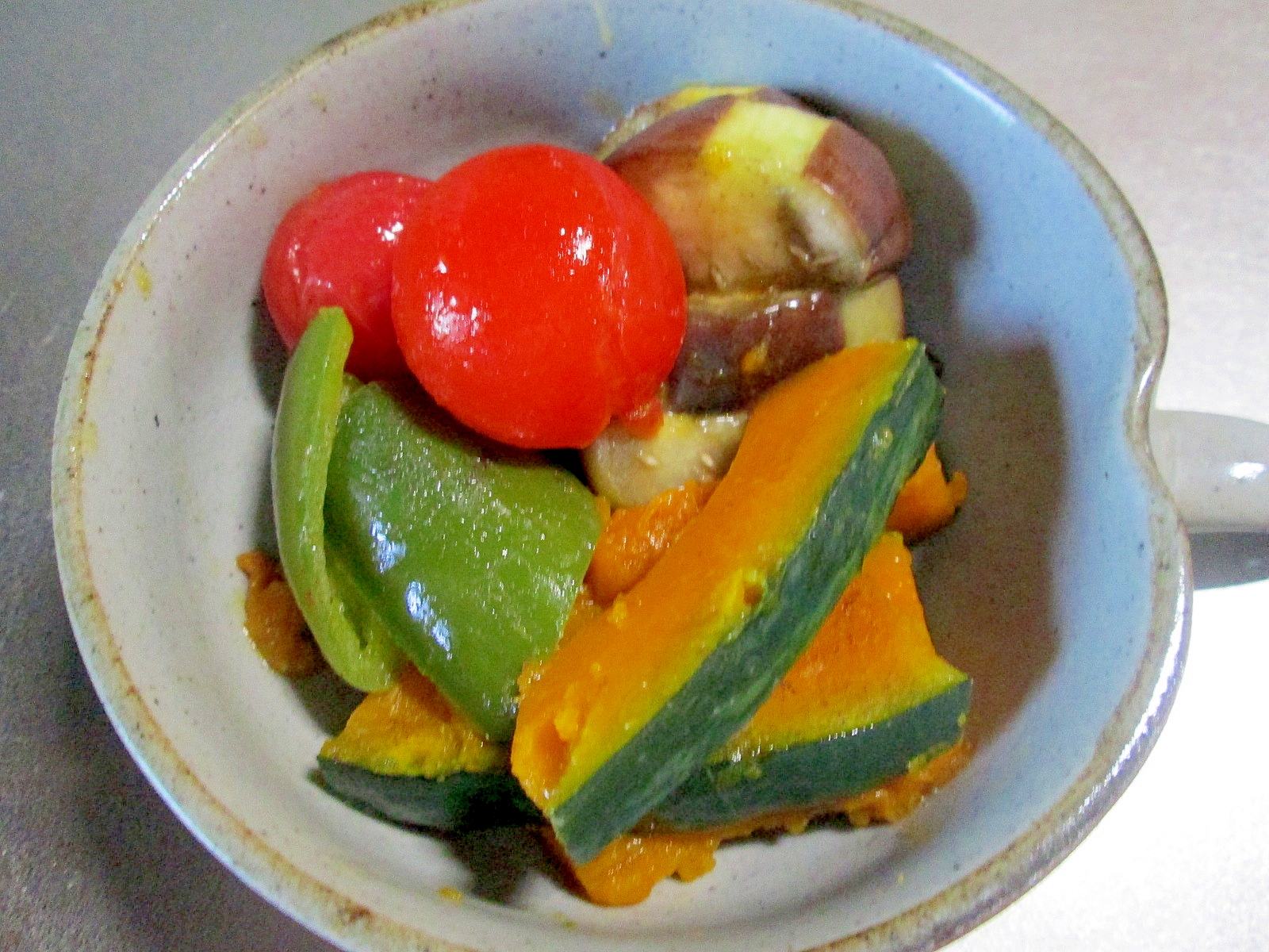 沢山食べれる♪夏野菜のオリーブ油蒸し煮の写真