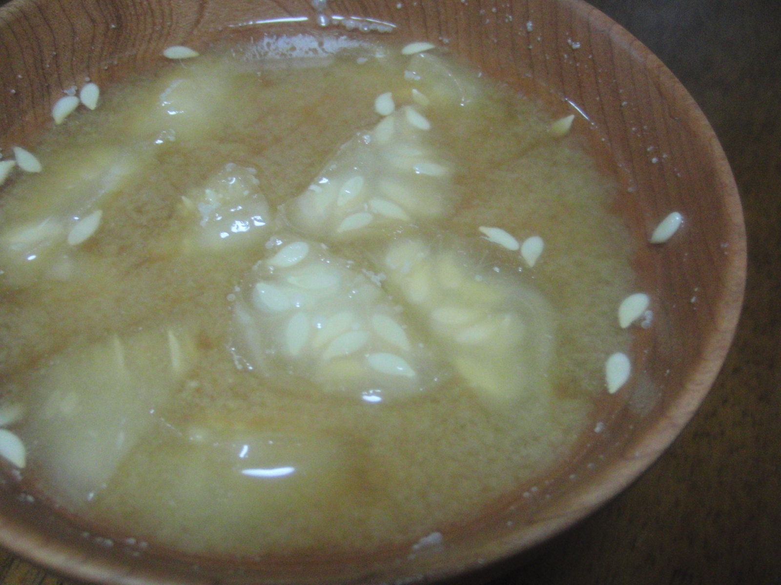 冬瓜の綿の味噌汁の写真