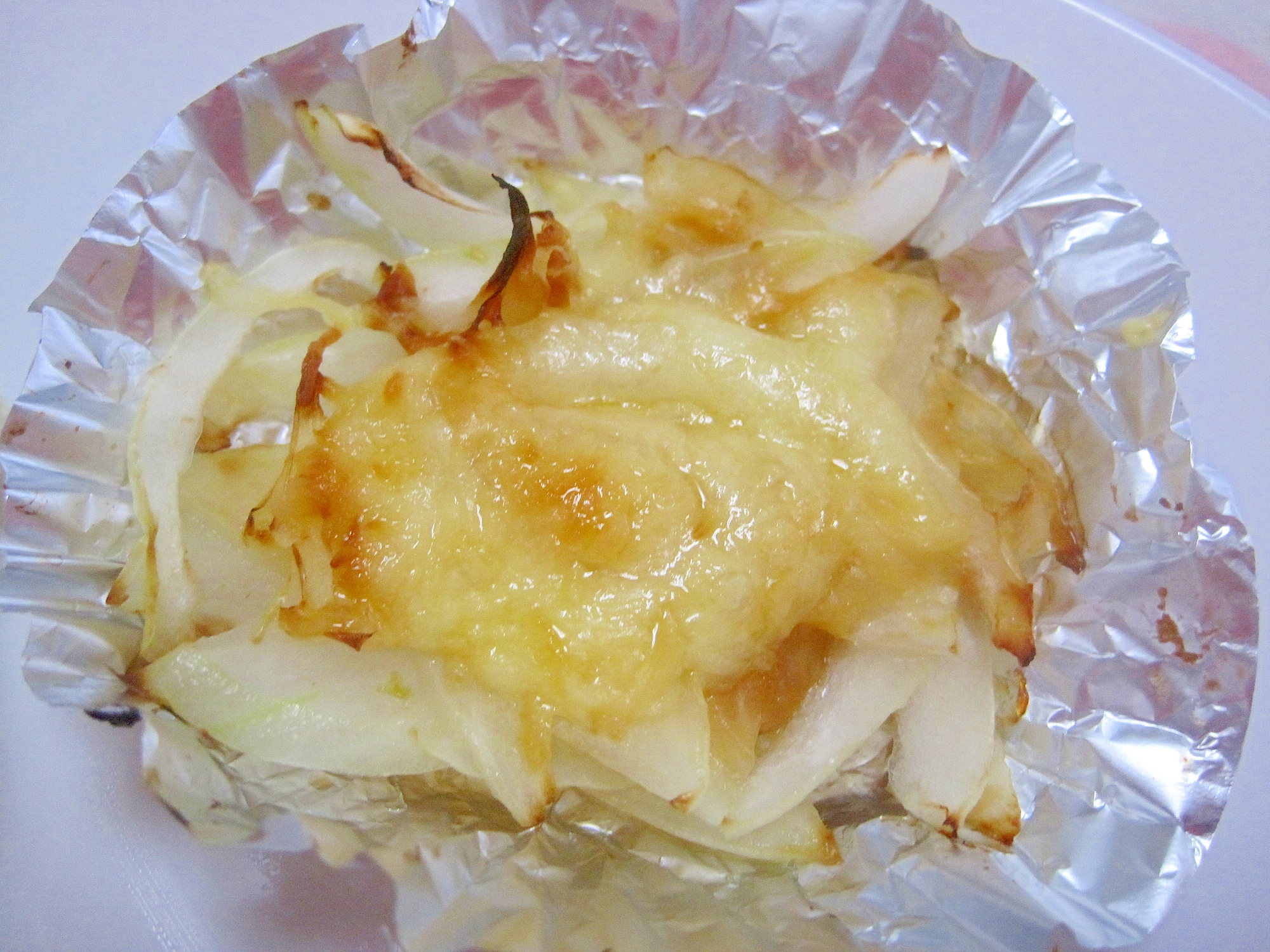 玉ねぎの味噌チーズ焼きの写真
