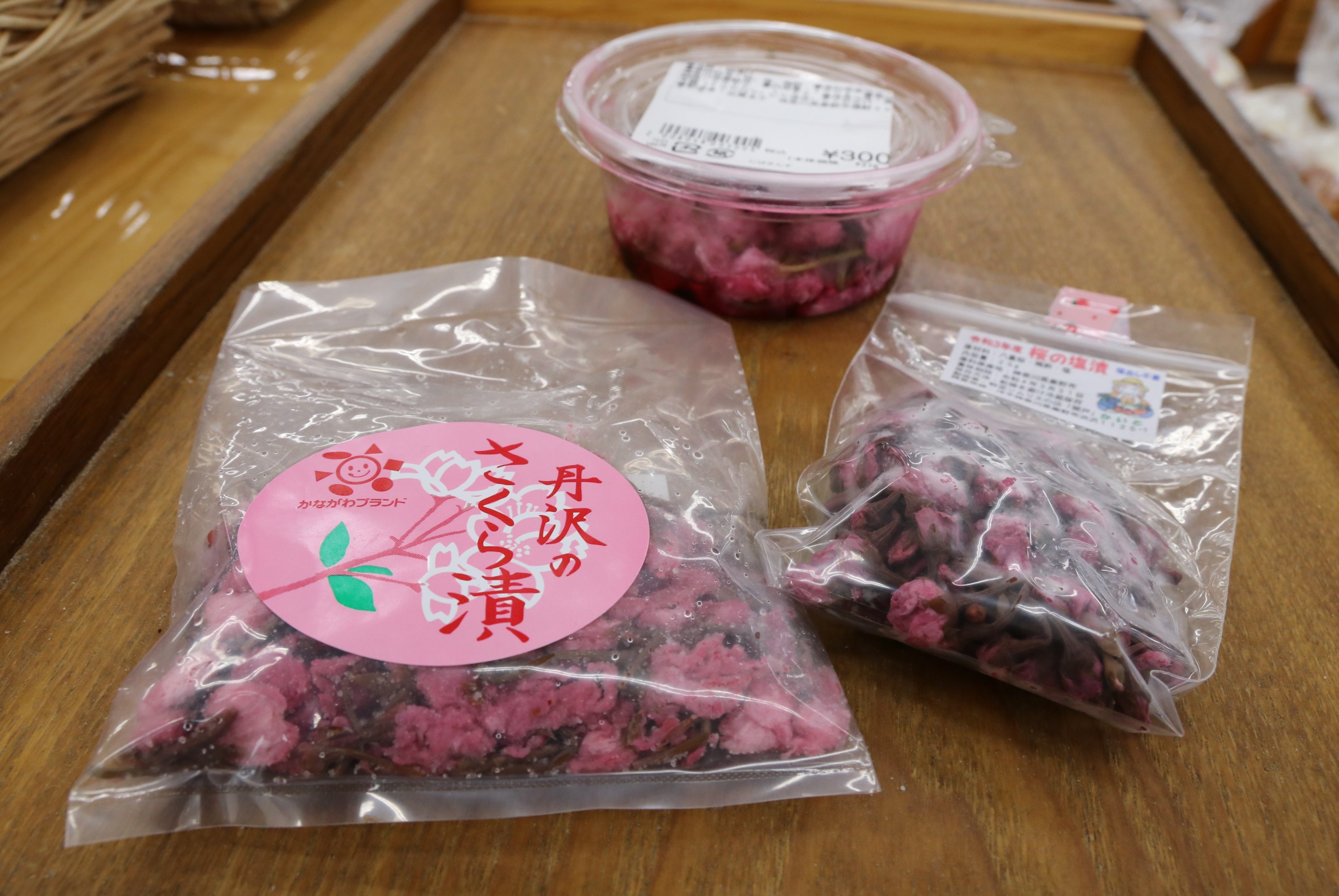 食用八重桜の塩漬け