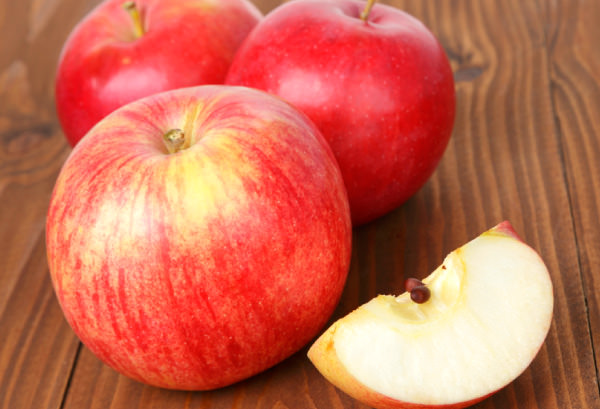リンゴ(林檎)の写真