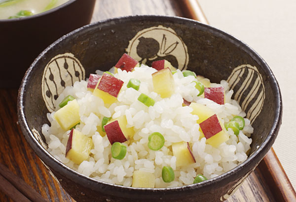 さつまいもごはんの写真